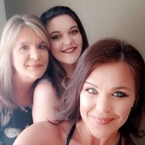 Meet your Posher, Sally